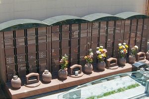 四谷たちばな墓苑「たちばなの碑」